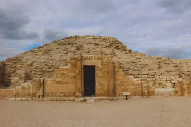 Tagesausflug von Hurghada nach Kairo Sakkara, Memphis, Dahschur photo